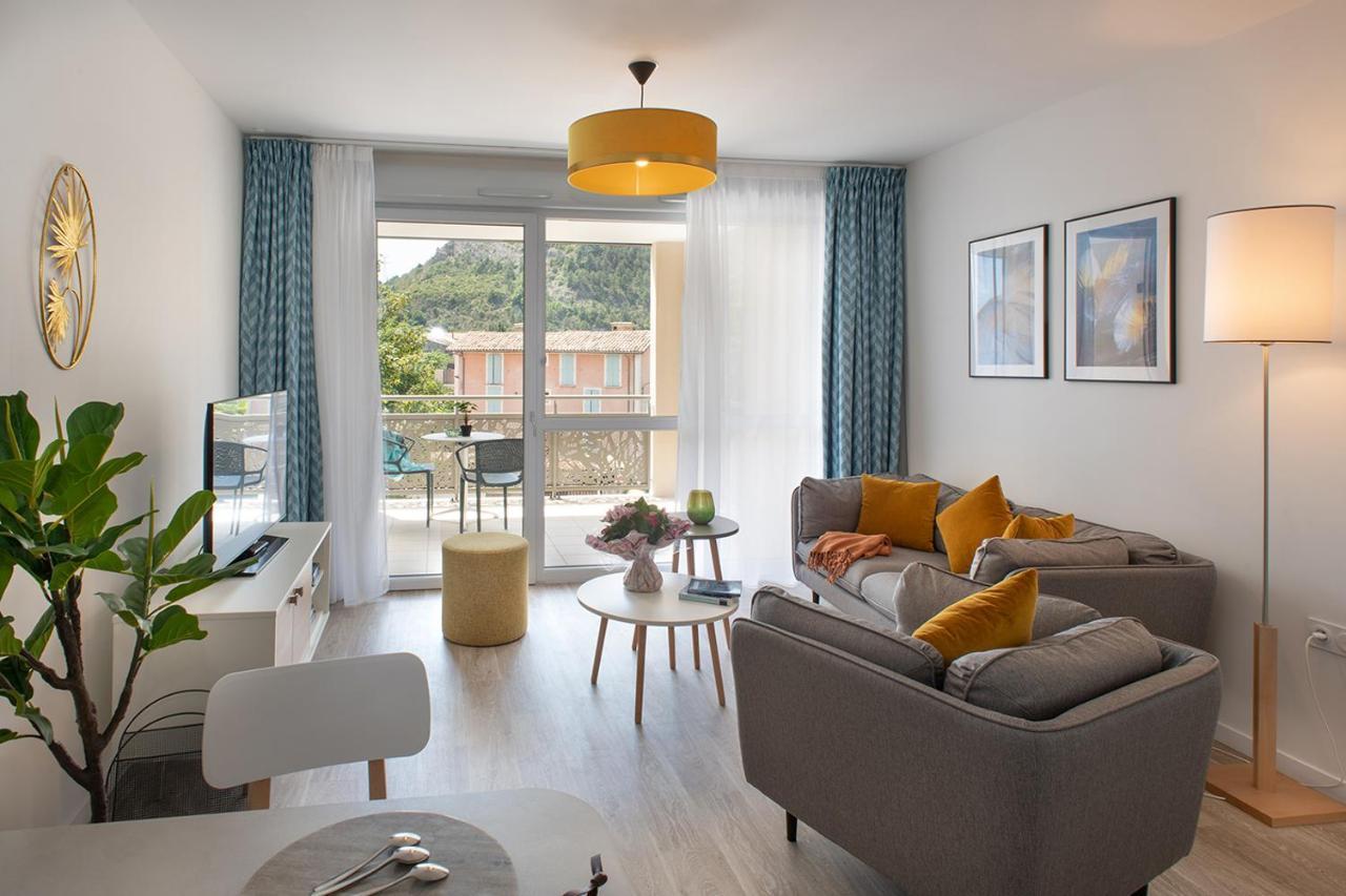 Residence Services Seniors Domitys Les Eaux Vives Digne-les-Bains Exterior photo