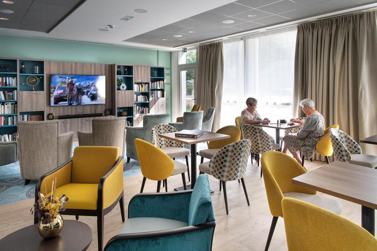 Residence Services Seniors Domitys Les Eaux Vives Digne-les-Bains Exterior photo